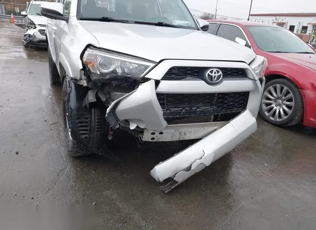 JTEZU5JRXJ5184708 2018 2018 Toyota 4runner- SR5 6