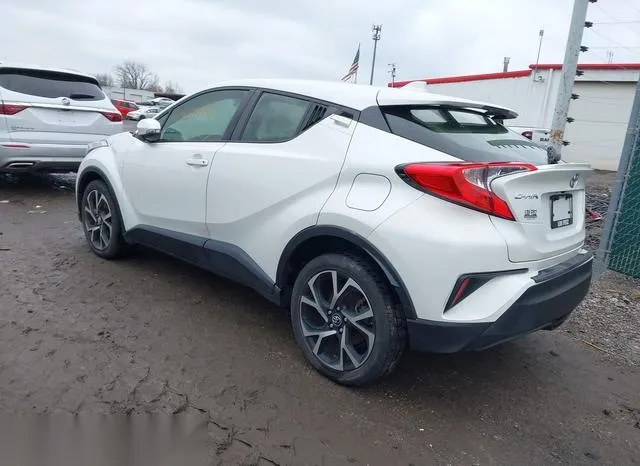 JTNKHMBX3K1027978 2019 2019 Toyota C-HR- Xle 3