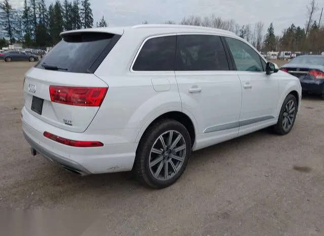 WA1VAAF76JD018617 2018 2018 Audi Q7- 3-0T Premium 4