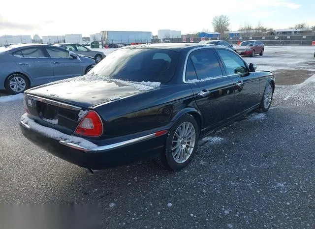 SAJWA71B67SH17957 2007 2007 Jaguar XJ- XJ8 4