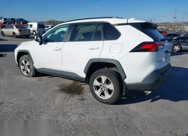 2T3P1RFVXKC039696 2019 2019 Toyota RAV4- Xle 3