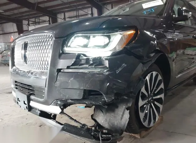 5LMJJ2LG9REL04295 2024 2024 Lincoln Navigator- Reserve 6