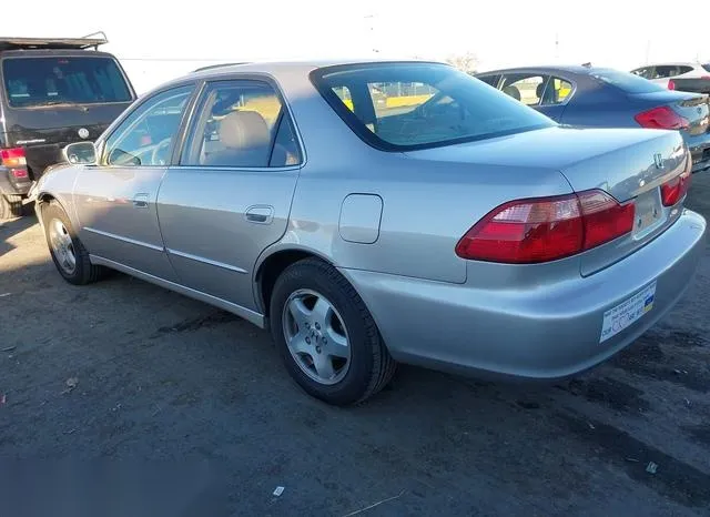 1HGCG1653WA051224 1998 1998 Honda Accord- Ex V6 3