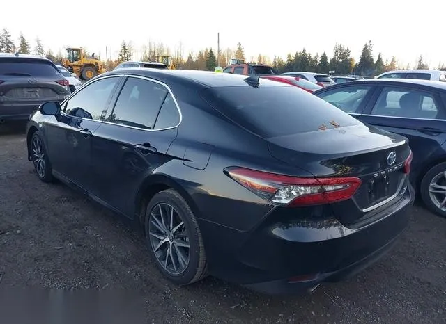 4T1F31AK4PU618623 2023 2023 Toyota Camry- Xle Hybrid 3