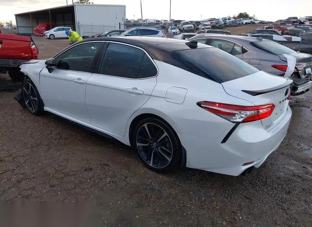 4T1B61HKXKU844072 2019 2019 Toyota Camry- Xse 3