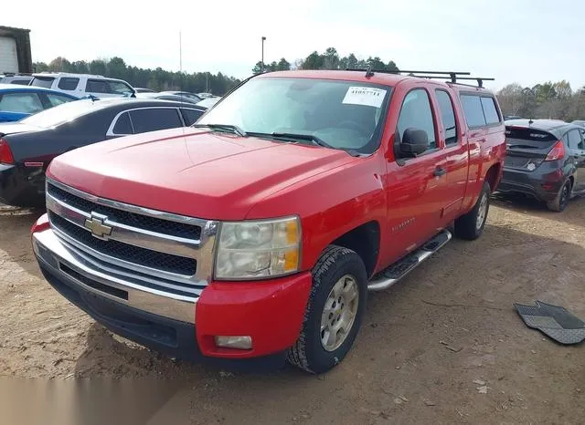 1GCRCSE02BZ187887 2011 2011 Chevrolet Silverado 1500- LT 2