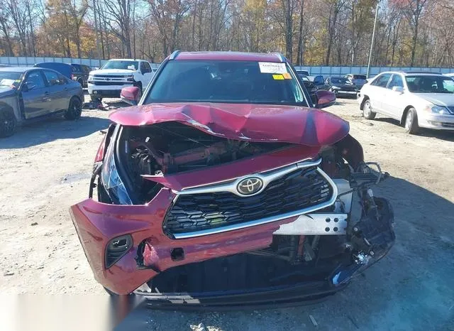 5TDGZRAH9LS511530 2020 2020 Toyota Highlander- Xle 6