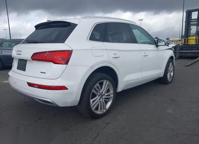 WA1BNAFY2K2087477 2019 2019 Audi Q5- 45 Premium 4