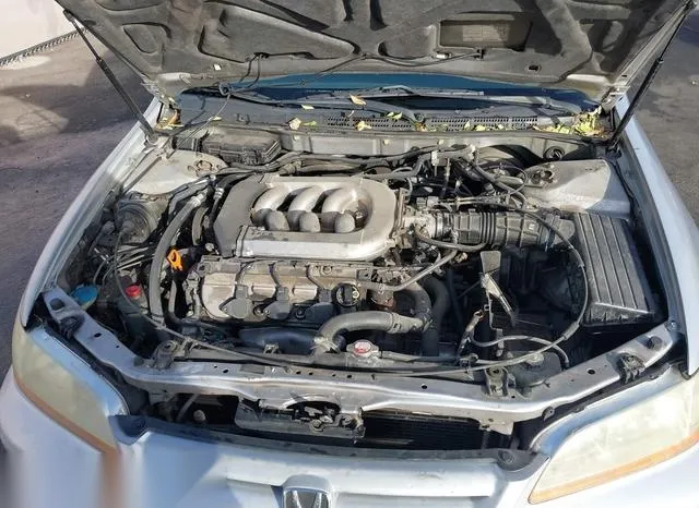 1HGCG16431A071151 2001 2001 Honda Accord- 3-0 LX 10