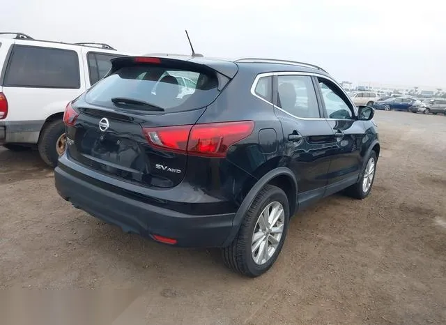 JN1BJ1CR2HW122120 2017 2017 Nissan Rogue- Sport SV 4