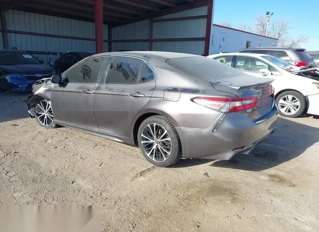 4T1B11HK7JU018440 2018 2018 Toyota Camry- SE 3