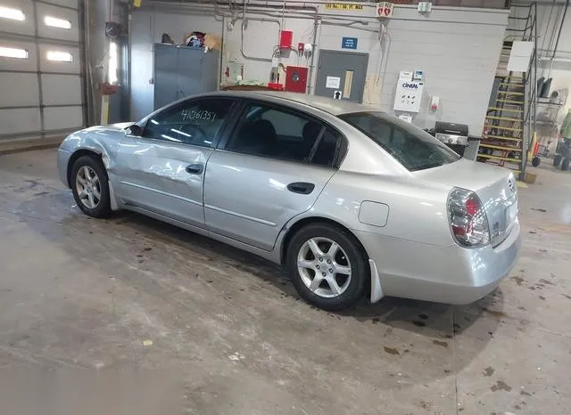 1N4AL11D95C263974 2005 2005 Nissan Altima- 2-5 S 3