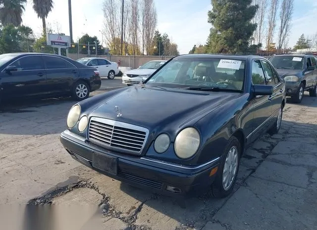 WDBJF65F0WA528724 1998 1998 Mercedes-Benz E 320 6