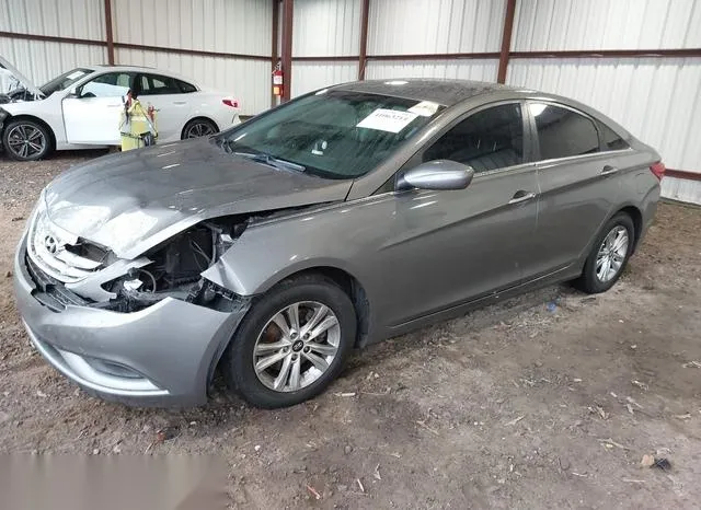 5NPEB4AC4DH653259 2013 2013 Hyundai Sonata- Gls 2