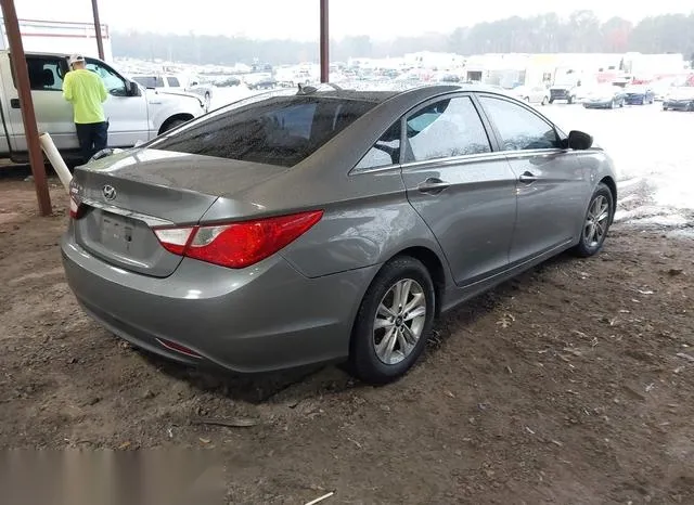 5NPEB4AC4DH653259 2013 2013 Hyundai Sonata- Gls 4