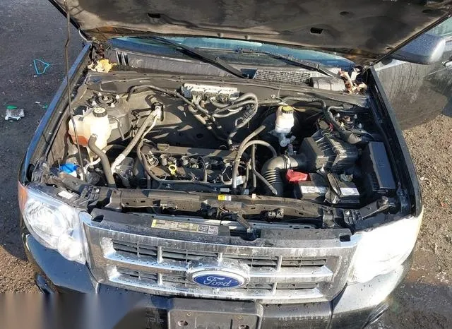 1FMCU0C76CKC76438 2012 2012 Ford Escape- Xls 10