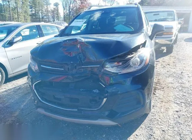 3GNCJLSBXHL280963 2017 2017 Chevrolet Trax- LT 6