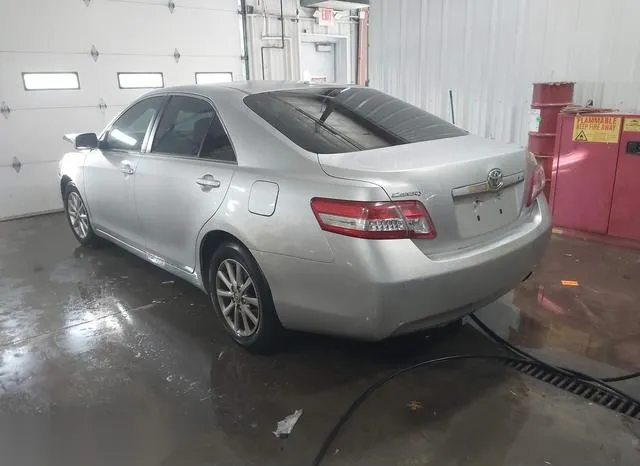 4T4BF3EK1BR183540 2011 2011 Toyota Camry- Xle 3