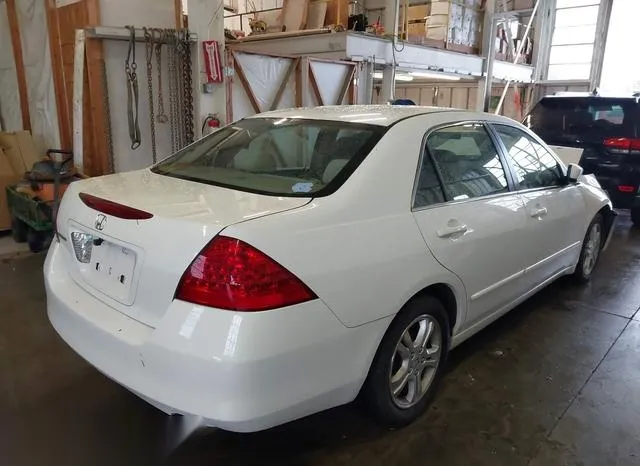 1HGCM56397A053964 2007 2007 Honda Accord- 2-4 SE 4