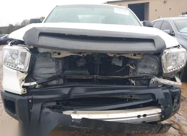 5TFRM5F16FX092563 2015 2015 Toyota Tundra- Sr 4-6L V8 6