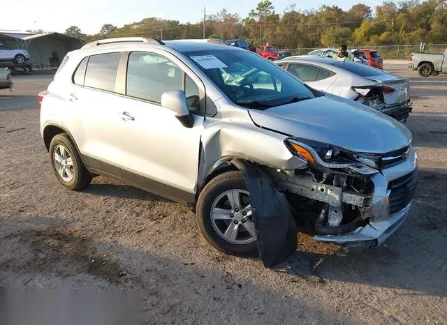 KL7CJPSM7MB371201 2021 2021 Chevrolet Trax- Awd Lt 1