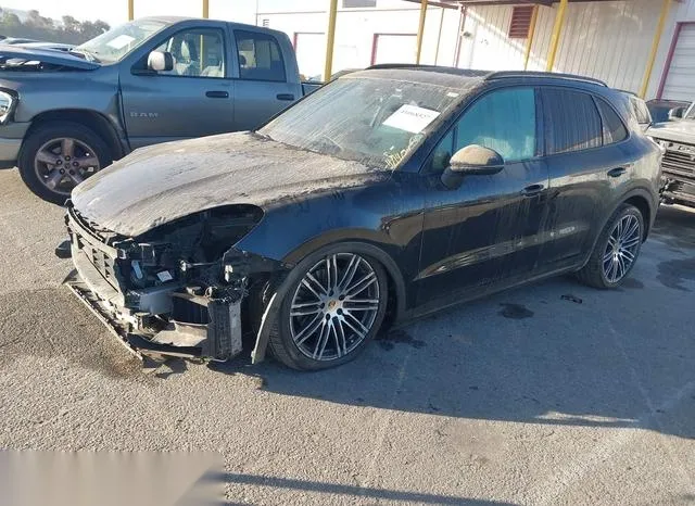 WP1AA2AY3KDA15670 2019 2019 Porsche Cayenne 2