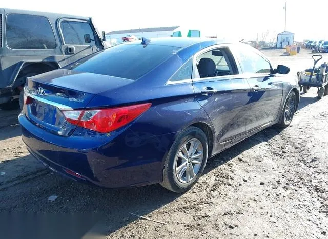 5NPEB4AC5DH689834 2013 2013 Hyundai Sonata- Gls 4