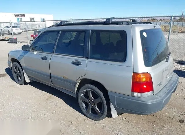 JF1SF6351XH747660 1999 1999 Subaru Forester- L 3