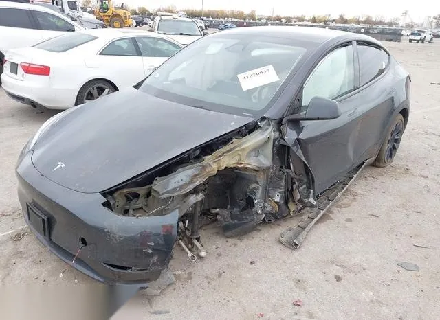 7SAYGDED0RF016038 2024 2024 Tesla Model Y 6