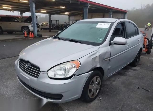 KMHCN4AC3BU614207 2011 2011 Hyundai Accent- Gls 2