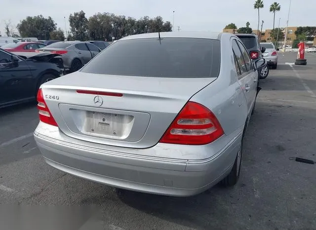 WDBRF61J62F206812 2002 2002 Mercedes-Benz C 240 4