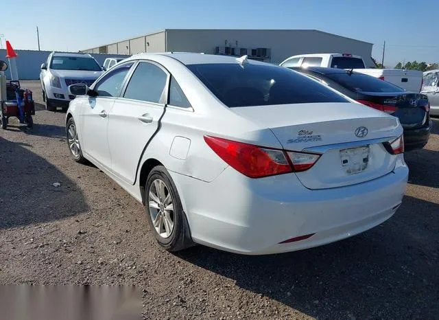 5NPEB4AC2DH589576 2013 2013 Hyundai Sonata- Gls 3