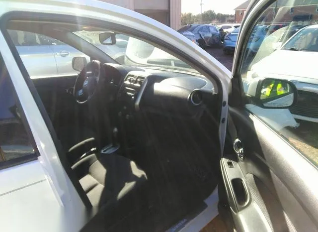 3N1CN7AP8EL823453 2014 2014 Nissan Versa- 1-6 SV 5