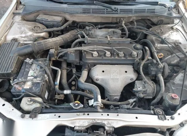 JHMCG56481C015814 2001 2001 Honda Accord- 2-3 LX 10