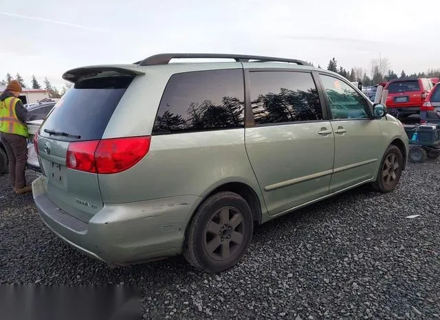 5TDZK23CX8S212948 2008 2008 Toyota Sienna- LE 4