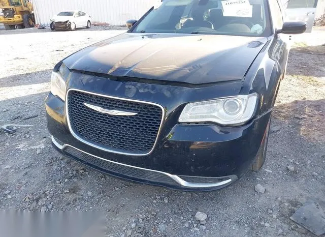 2C3CCAAG0FH920693 2015 2015 Chrysler 300- Limited 6