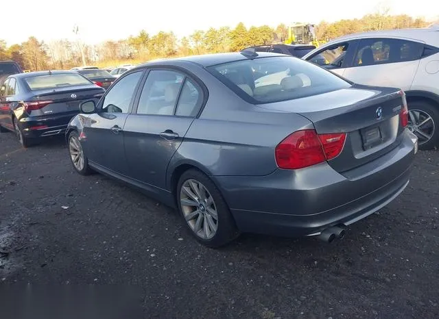 WBAPK5C50BA660918 2011 2011 BMW 3 Series- 328I Xdrive 3