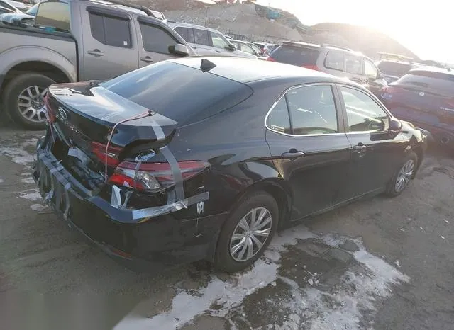 4T1C31AK1NU597827 2022 2022 Toyota Camry- Le Hybrid 4