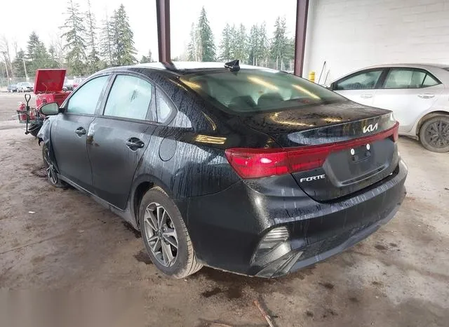 3KPF24AD0PE629384 2023 2023 KIA Forte- Lxs 3