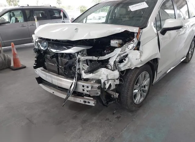 5TDZRKEC0MS026922 2021 2021 Toyota Sienna- Limited 6