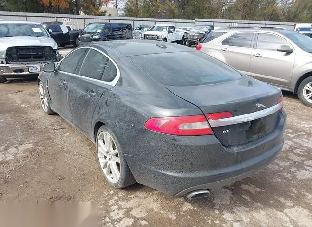 SAJWA0GB4BLR81967 2011 2011 Jaguar XF- Premium 3