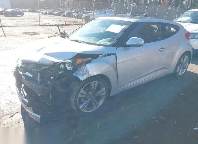 KMHTC6AD7GU272441 2016 2016 Hyundai Veloster 2