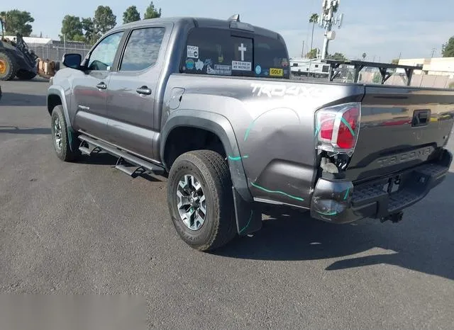 5TFCZ5AN8LX230231 2020 2020 Toyota Tacoma- Trd Off-Road 3