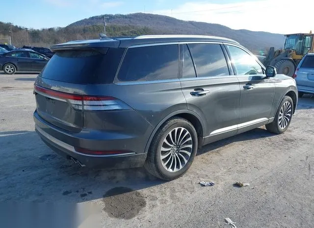 5LM5J7XC5LGL12640 2020 2020 Lincoln Aviator- Reserve 4