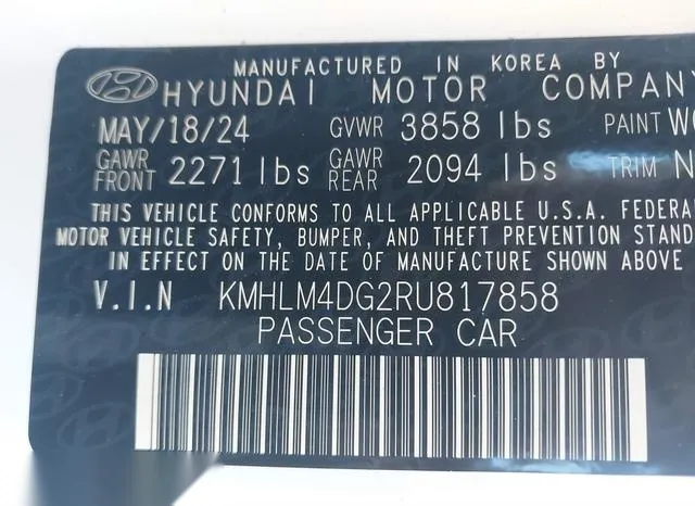 KMHLM4DG2RU817858 2024 2024 Hyundai Elantra- Sel 9