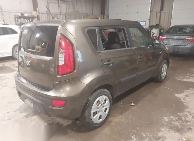 KNDJT2A55D7560563 2013 2013 KIA Soul 4