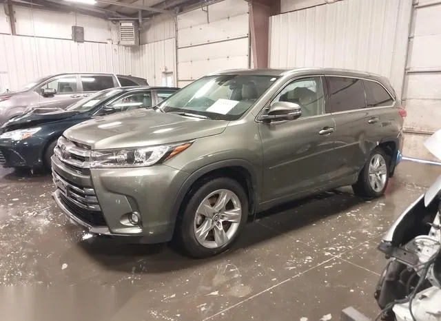 5TDDZRFH9KS929998 2019 2019 Toyota Highlander- Limited 2