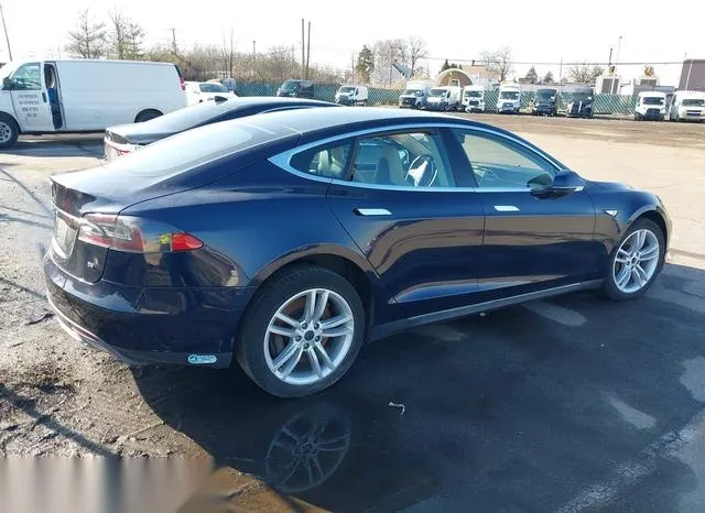 5YJSA1H14EFP37557 2014 2014 Tesla Model S- P85 4