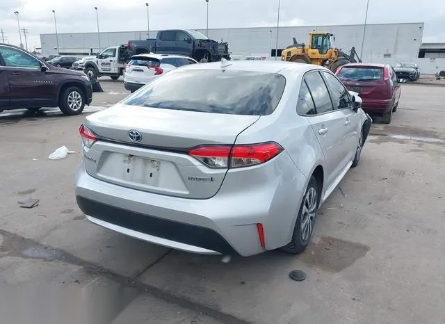 JTDEAMDE8MJ034736 2021 2021 Toyota Corolla- Hybrid Le 4