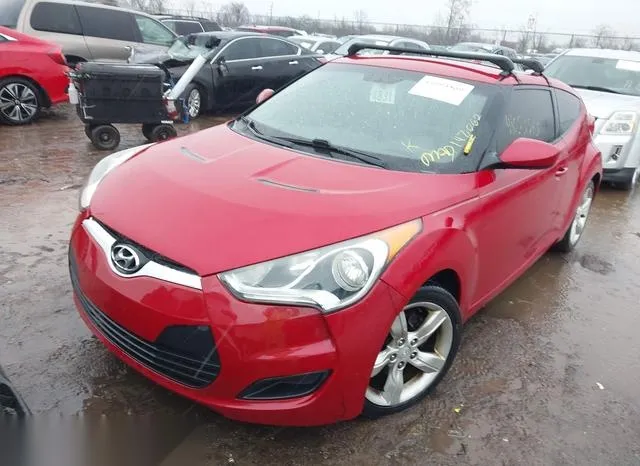 KMHTC6AD9CU018255 2012 2012 Hyundai Veloster- Gray Int 2